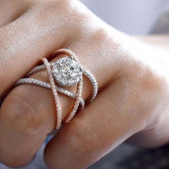 Jewelry - 5⭐️Rated! Rose Gold and Silver Zircon Ring